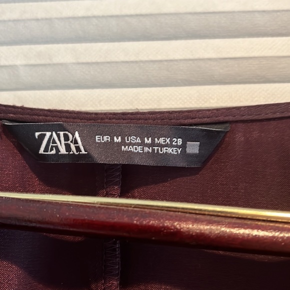 New dress, no tags. Perched from Zara. - Picture 2 of 5